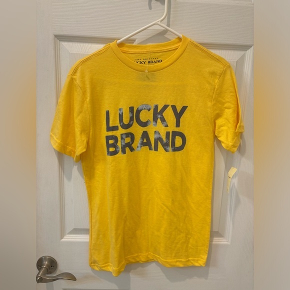 1020 Lucky Brand T Shirt